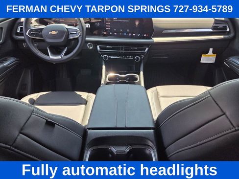 New 2025 Chevrolet Traverse LT w/ LPO, Illumination Package image 18
