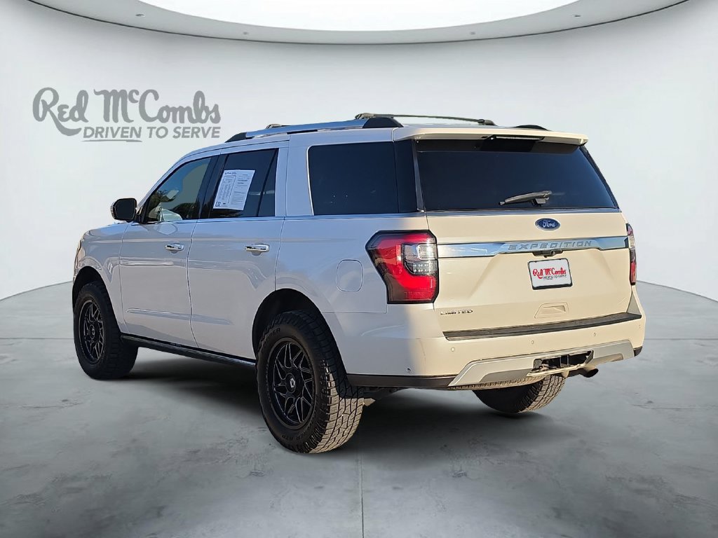 Used 2018 Ford Expedition Limited w/ Equipment Group 302A AWD/4WD image 3