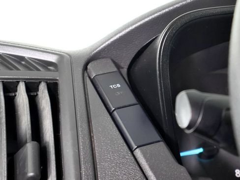 Used 2019 Ford Transit 150 XL RWD image 31