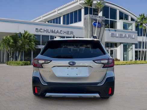 Used 2020 Subaru Outback Limited AWD/4WD image 6