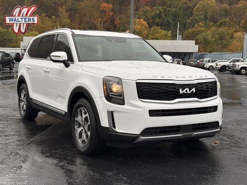 Used 2022 Kia Telluride EX image 1
