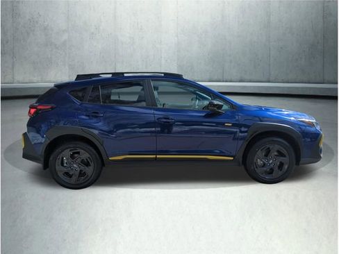 Used 2025 Subaru Crosstrek 2.5i Sport AWD/4WD image 6