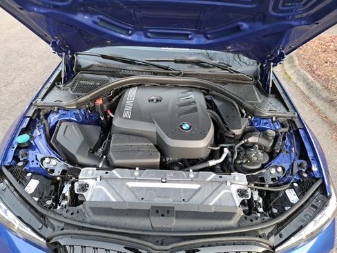 New 2026 BMW 330i Sedan w/ M Sport Package image 31