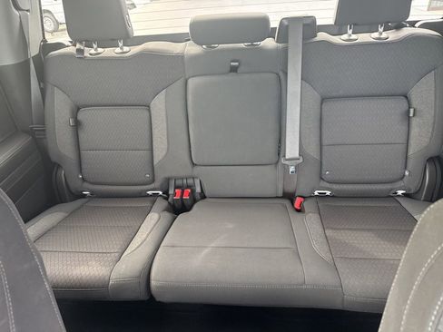 Used 2023 GMC Sierra 1500 Elevation image 17