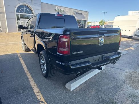 Used 2022 RAM 1500 Laramie w/ Sport Appearance Package AWD/4WD image 10