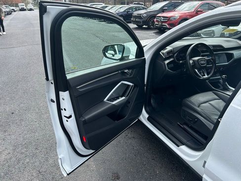 Used 2020 Audi Q3 2.0T Premium AWD/4WD image 6