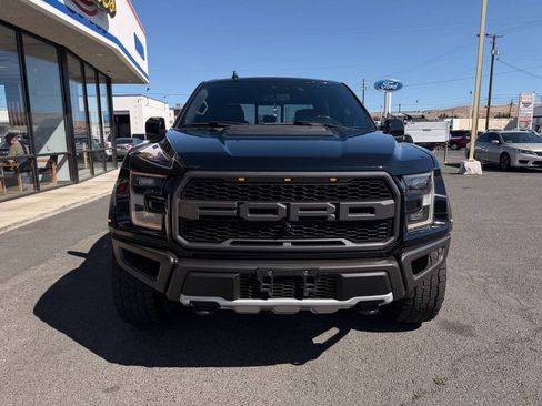 Used 2019 Ford F150 Raptor w/ Equipment Group 802A Luxury AWD/4WD image 8