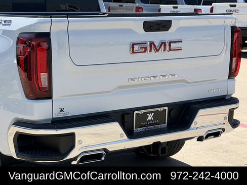 New 2026 GMC Sierra 1500 SLT AWD/4WD image 6