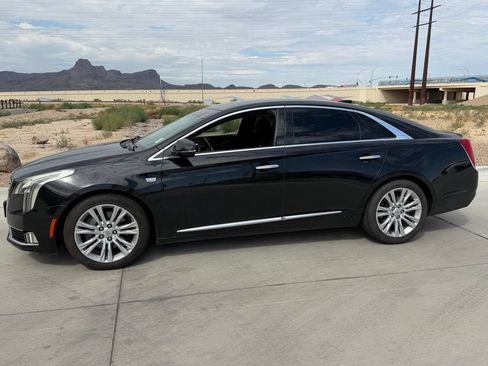 Used 2018 Cadillac XTS Luxury FWD image 4