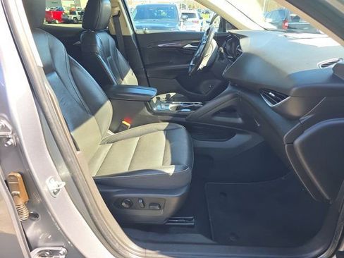 Used 2021 Buick Envision Essence w/ Sport Touring Package image 19