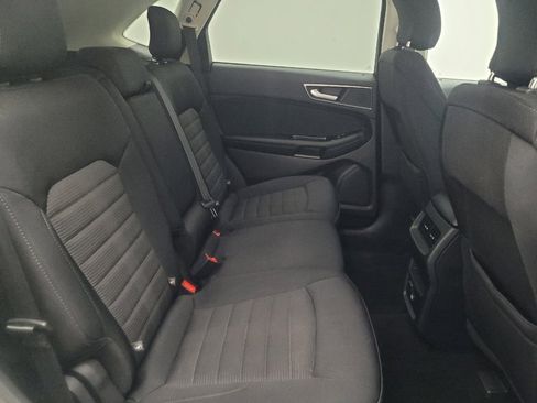 Used 2017 Ford Edge SEL FWD image 19