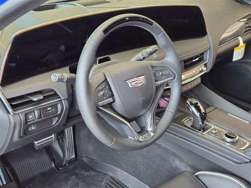 New 2026 Cadillac CT5 V Blackwing w/ Deep Ocean Appearance Package RWD image 11