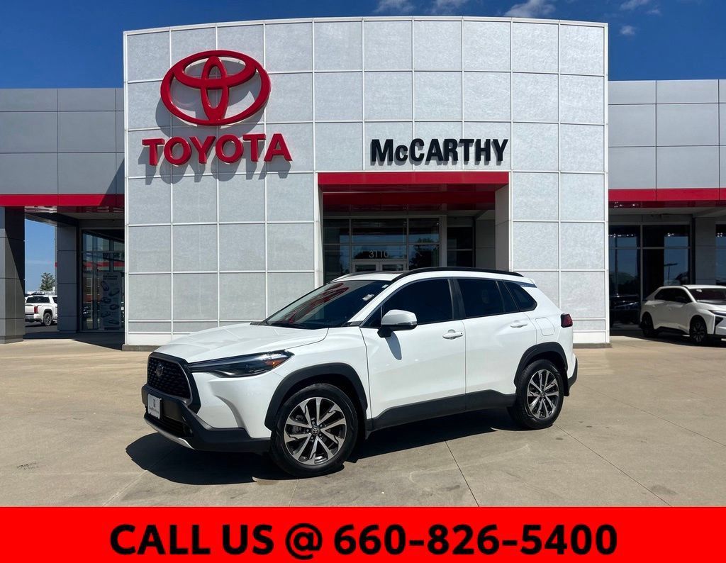 Used 2022 Toyota Corolla Cross XLE AWD/4WD image 1