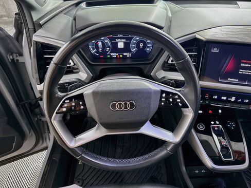 Used 2023 Audi Q4 e-tron Prestige AWD/4WD image 16