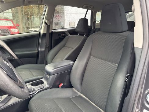 Used 2018 Toyota RAV4 LE w/ All Weather Liner Package image 20