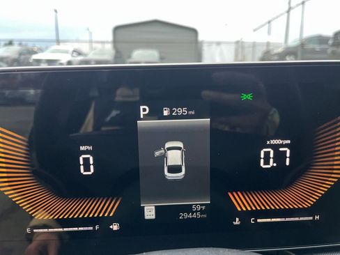 Used 2025 Kia K4 LXS image 42