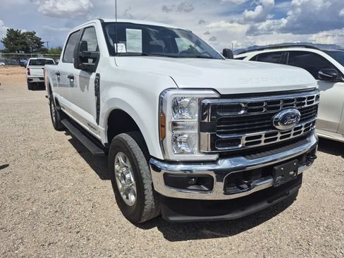Used 2025 Ford F250 XLT w/ FX4 Off-Road Package AWD/4WD image 3