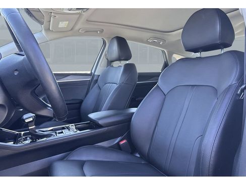 Used 2025 Kia K5 EX FWD image 11