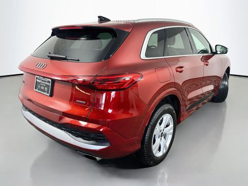 Used 2025 Audi Q5 Premium w/ Convenience Package AWD/4WD image 7