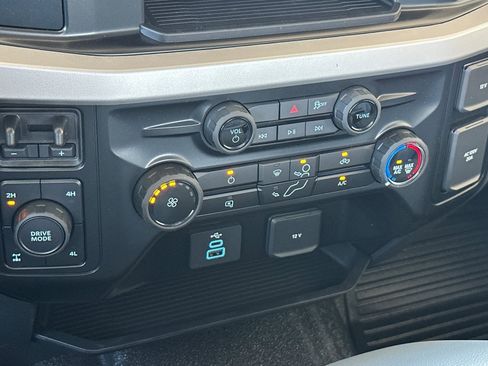 New 2025 Ford F250 XL w/ XL Off-Road Package image 19