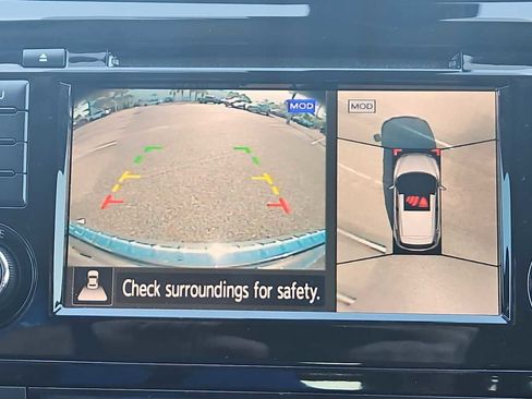 Used 2022 Nissan Rogue Sport SL image 23