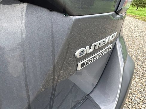 Used 2023 Subaru Outback Touring XT AWD/4WD image 4