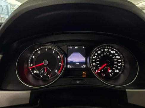 Used 2018 Volkswagen Atlas SEL AWD/4WD image 32