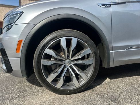Used 2021 Volkswagen Tiguan SEL Premium R-Line AWD/4WD image 20