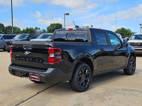 New 2026 Ford Maverick Lariat w/ Black Appearance Package AWD/4WD image 2