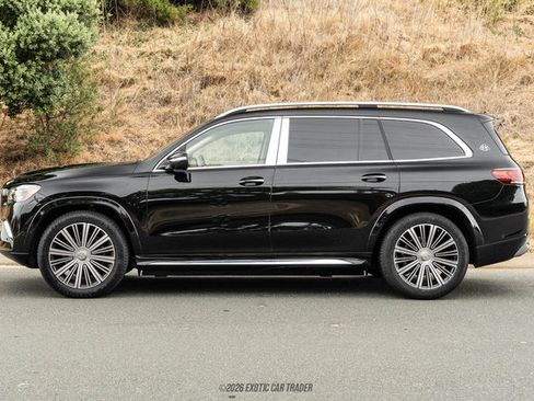Used 2023 Mercedes-Benz Maybach GLS 600 4MATIC image 3