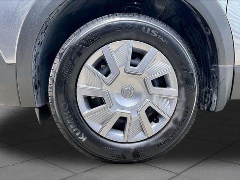 Used 2026 Nissan Kicks S FWD image 11