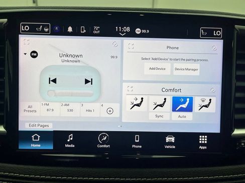 Used 2023 Chrysler Pacifica Touring FWD image 26