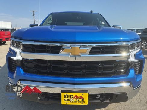New 2026 Chevrolet Silverado 1500 LT image 3