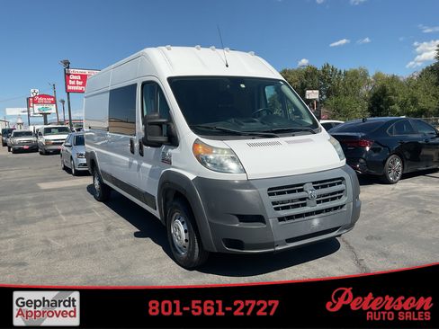 Used 2016 RAM ProMaster 2500 w/ Mopar Trailer Tow Group FWD image 1