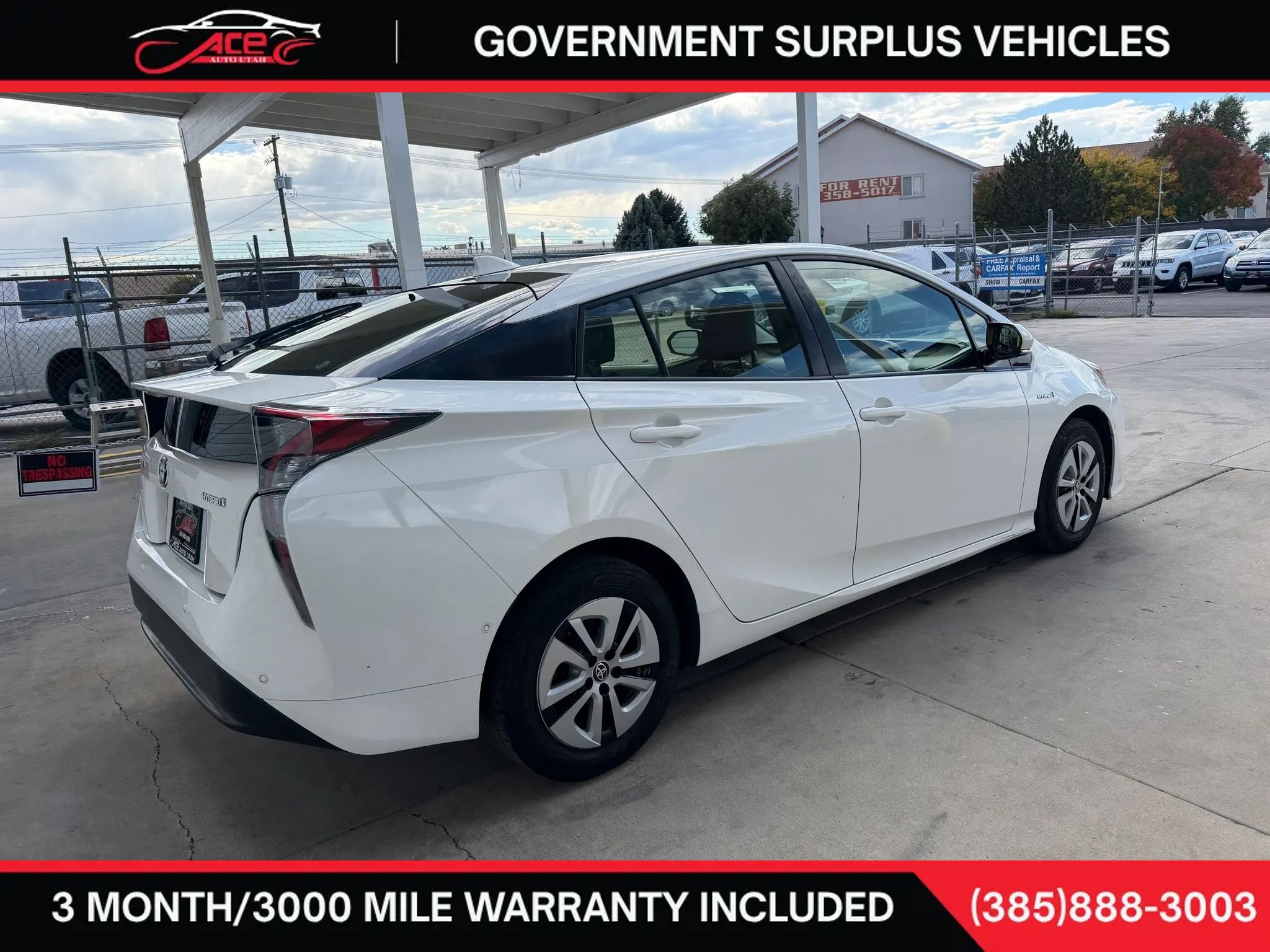 Used 2018 Toyota Prius Two w/ Prius Two Safety Plus Package FWD image 9