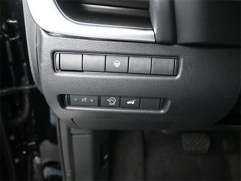 New 2026 Nissan Rogue SV image 29