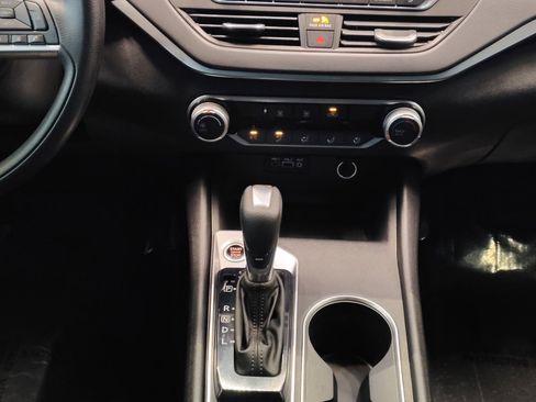 Used 2022 Nissan Altima 2.5 SV FWD image 23