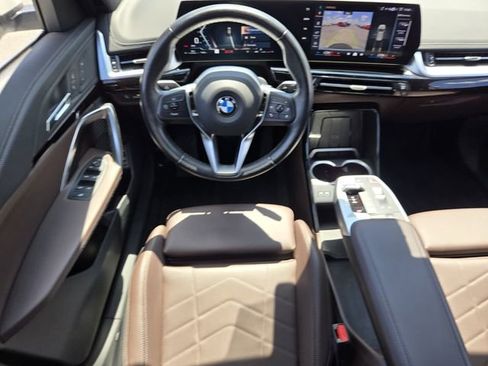 Used 2025 BMW X1 xDrive28i AWD/4WD image 13
