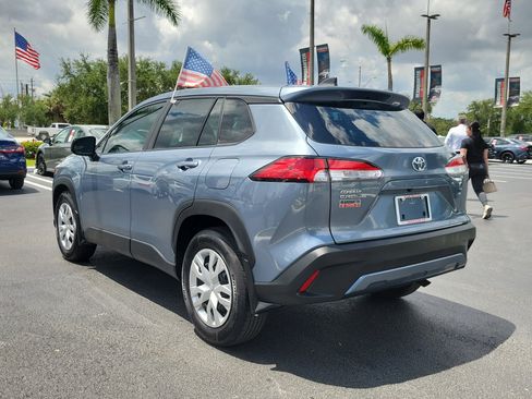Used 2023 Toyota Corolla Cross L FWD image 9
