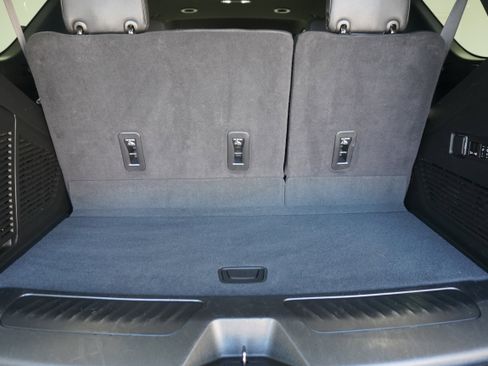 Used 2023 Chevrolet Tahoe LT w/ Luxury Package image 26