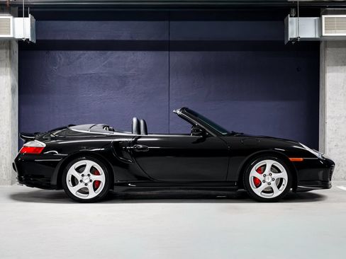 Used 2004 Porsche 911 Turbo AWD/4WD image 2