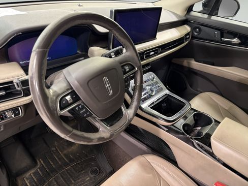 Used 2021 Lincoln Nautilus Reserve w/ Monochromatic Package FWD image 13