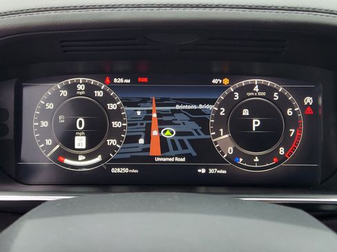 Used 2022 Land Rover Range Rover Sport HSE Dynamic image 19