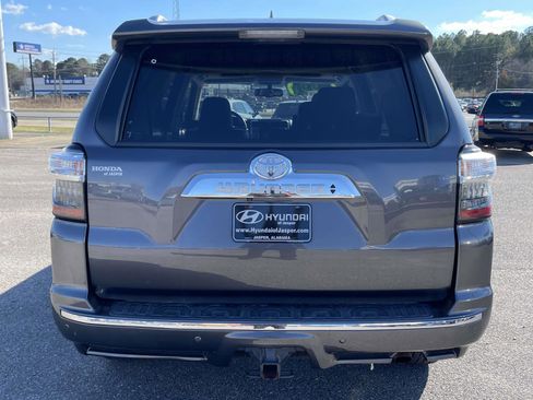 Used 2016 Toyota 4Runner Limited image 3