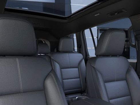 New 2025 GMC Acadia Elevation w/ Elevation Premium Package image 24