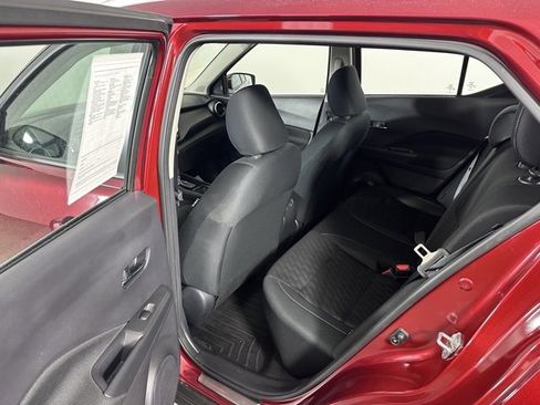 Used 2024 Nissan Kicks SV w/ Interior Electronics Package image 15