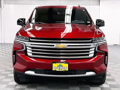 Used 2021 Chevrolet Tahoe High Country w/ Premium Package image 3