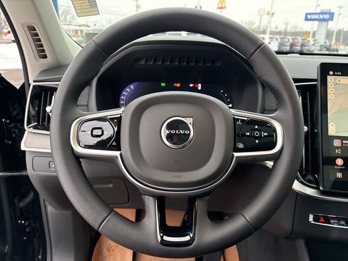 New 2026 Volvo XC90 T8 Ultra w/ Protection Package Premier AWD/4WD image 24