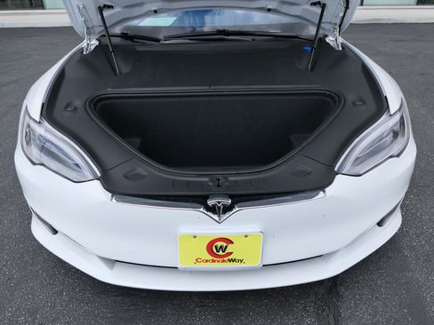 Used 2018 Tesla Model S 75D image 28