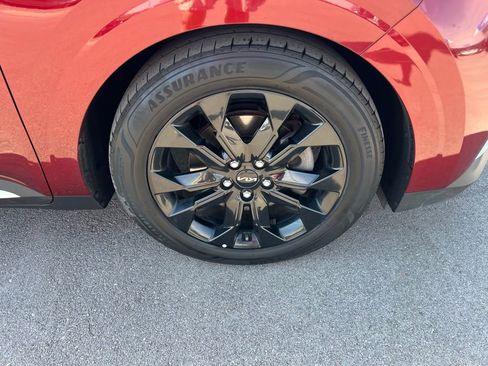 Used 2024 Kia Carnival SX Prestige FWD image 12